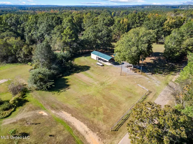 $199,900 | 1687 Thaggard Road, Carthage, MS 39051