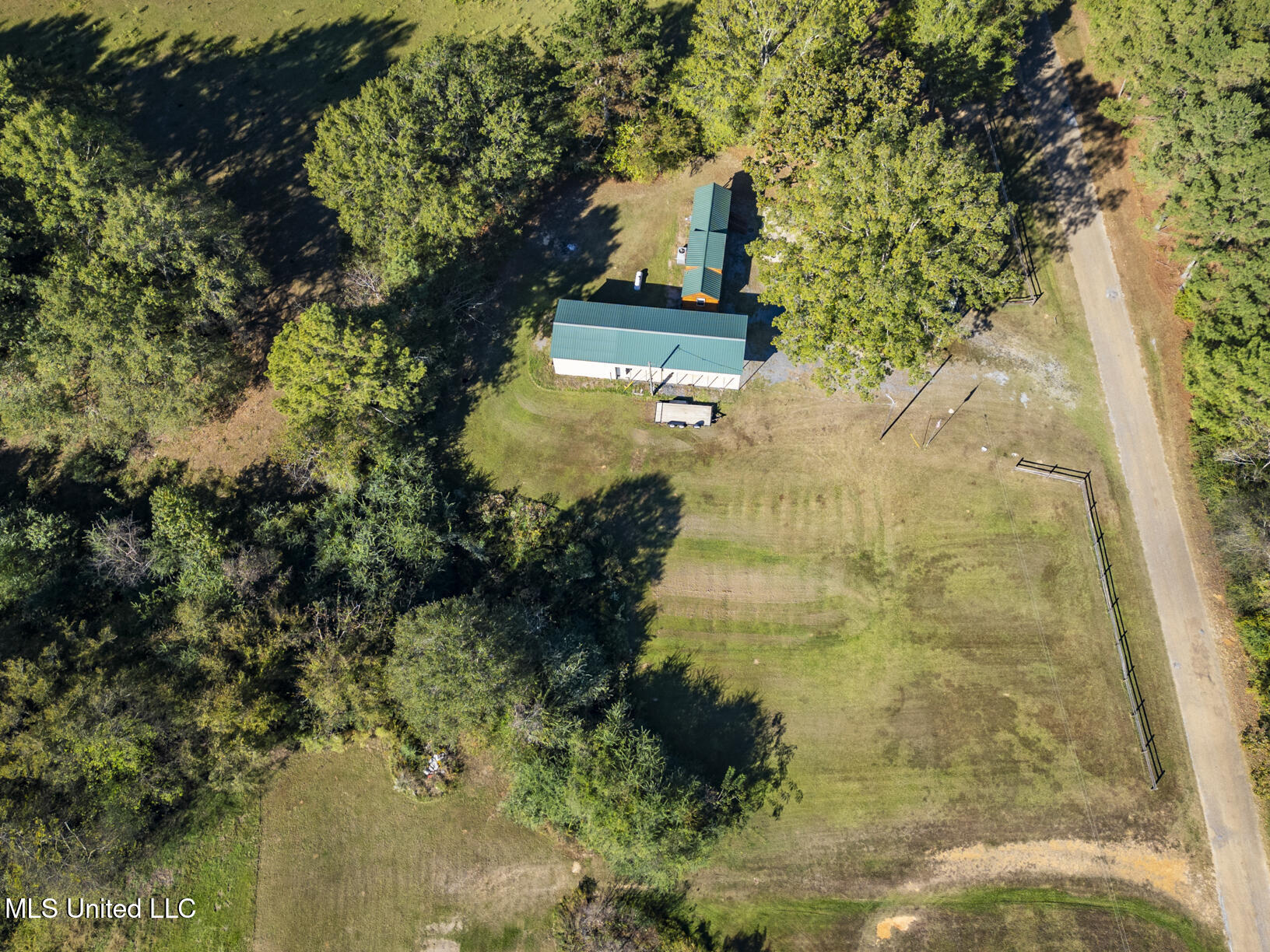 1687 Thaggard Road Carthage, MS 39051 - Photo 30 of 36 1687 Thaggard Rd Drone-4