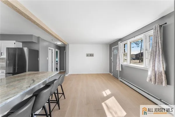 a view of livingroom with furniture