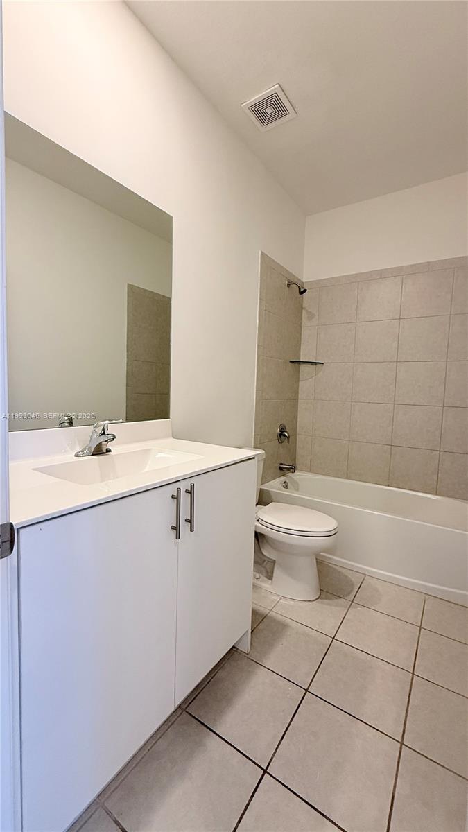 24640 Southwest 119th Place, Unit 24640 Homestead, FL 33032 - Photo 33 of 46