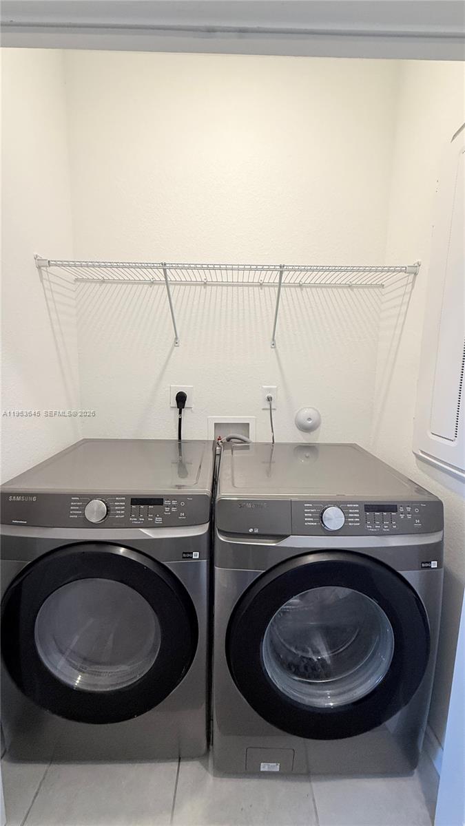 24640 Southwest 119th Place, Unit 24640 Homestead, FL 33032 - Photo 37 of 46