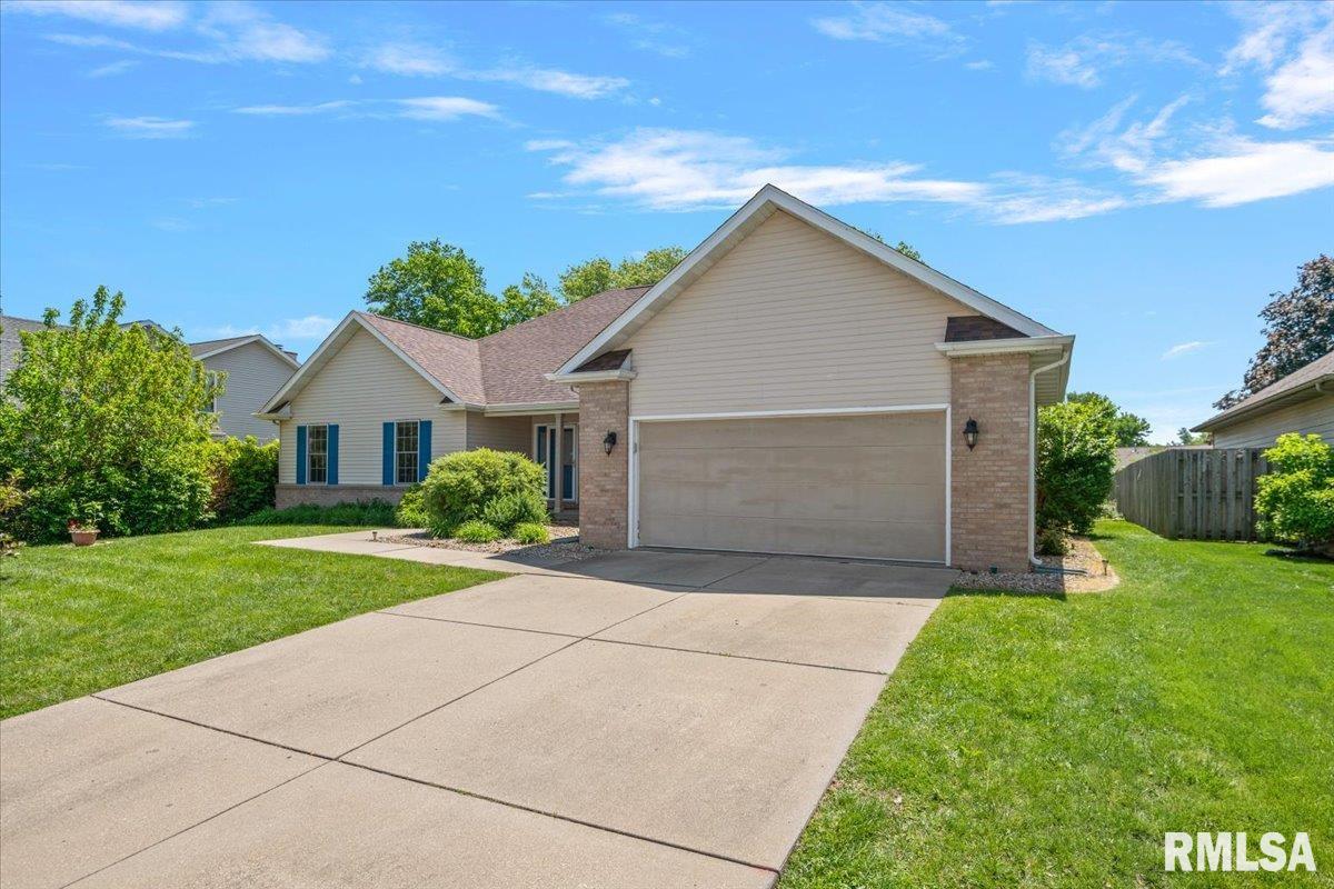 3908 Greenfield Drive Springfield, IL 62704 - Photo 2 of 51