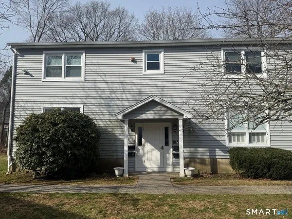 $250,000 | 135 Carriage Path South, Unit 135, Milford, CT 06460
