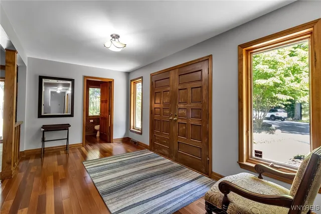 $899,900 | 70 Muirfield Drive, Elma, NY 14052