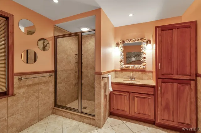 $899,900 | 70 Muirfield Drive, Elma, NY 14052