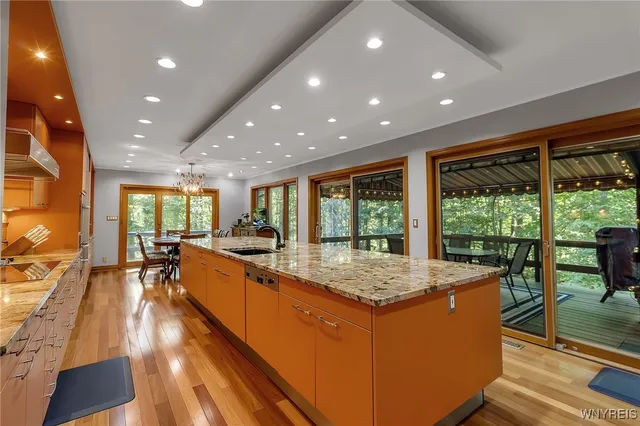 $899,900 | 70 Muirfield Drive, Elma, NY 14052