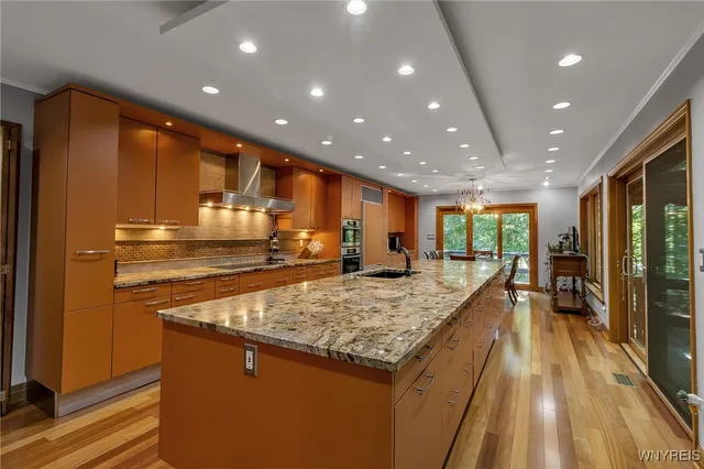 $899,900 | 70 Muirfield Drive, Elma, NY 14052