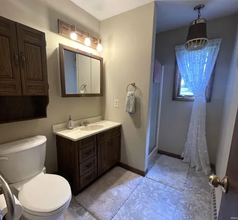$379,900 | 7327 Highway 60, Mitchell, IN 47446