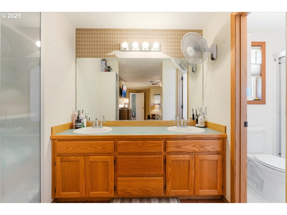 8212 Northeast Snowberry Loop Vancouver, WA 98664 - Photo 23 of 30