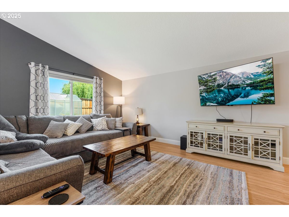 8212 Northeast Snowberry Loop Vancouver, WA 98664 - Photo 8 of 30