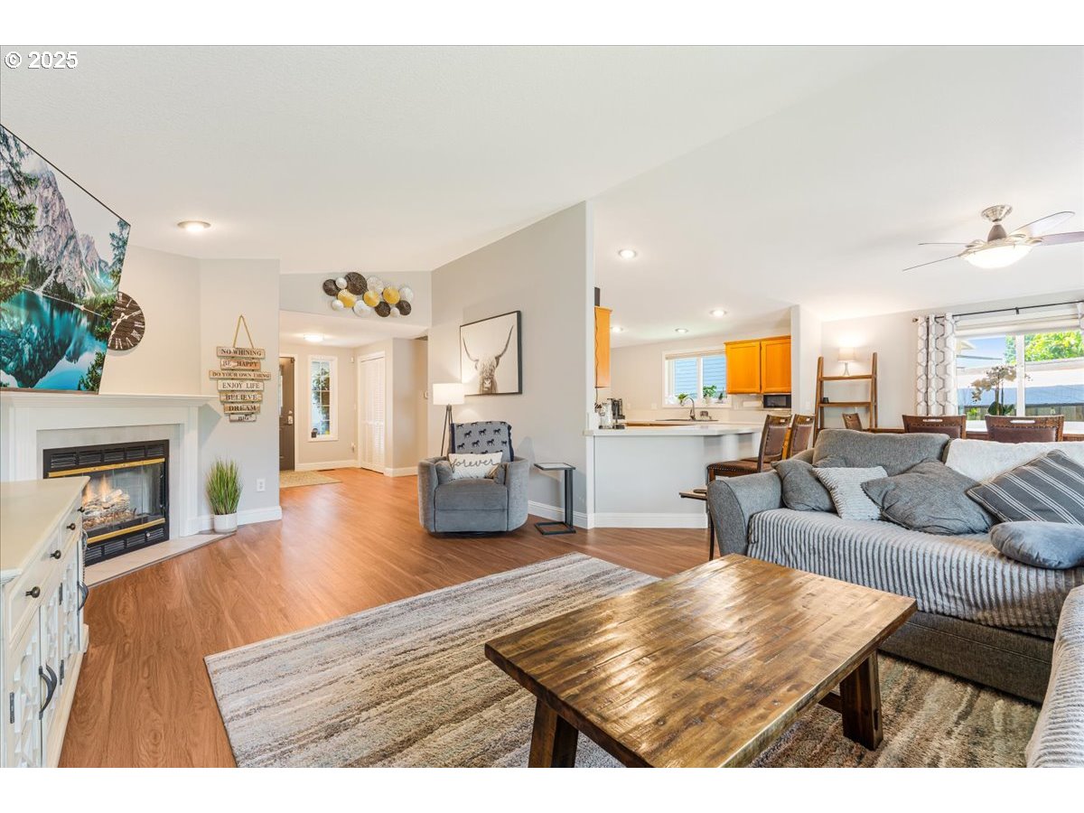 8212 Northeast Snowberry Loop Vancouver, WA 98664 - Photo 9 of 30