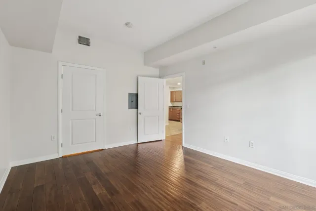 $509,900 | 206 Park Boulevard, Unit 307, San Diego, CA 92101