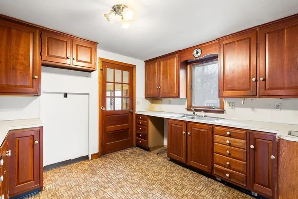 $649,900 | 154 Birch Street, Braintree, MA 02184