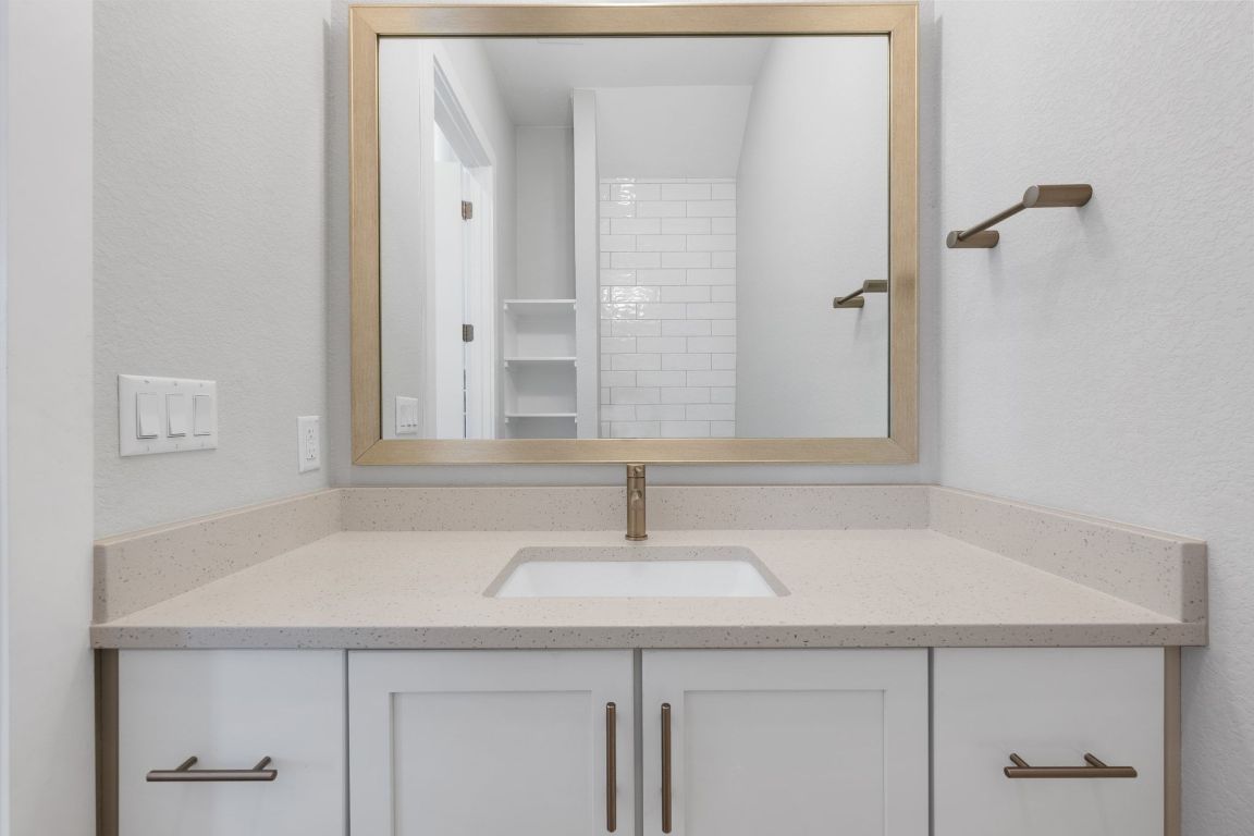 4323 Spicewood Springs Road, Unit 9 Austin, TX 78759 - Photo 14 of 31 Powder bath conveniently located on the main level