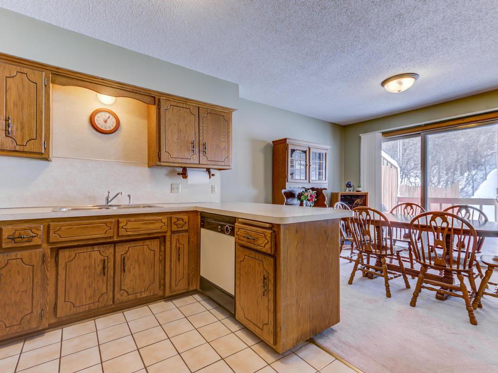 3707 Williston Road Minnetonka, MN 55345 - Photo 6 of 16 Gallery Image 6