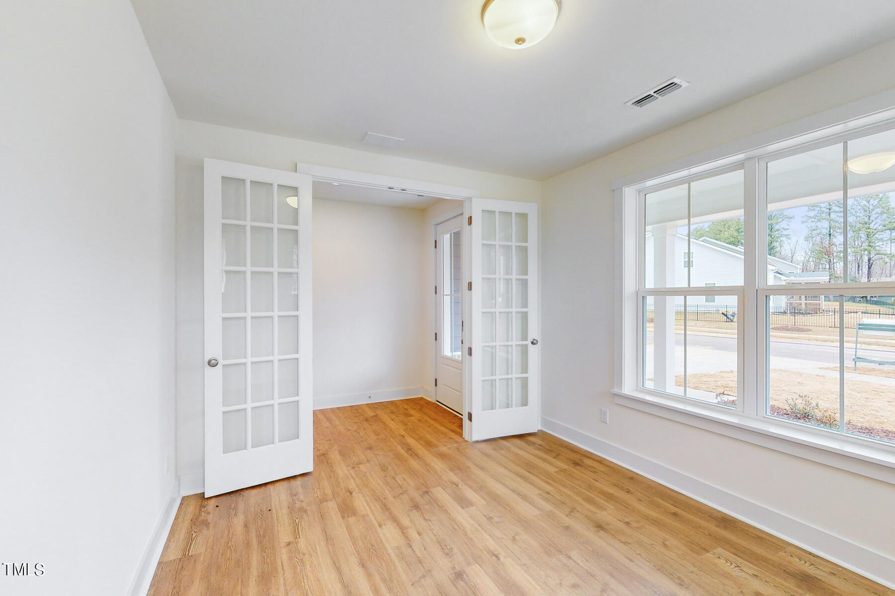 2104 Limestone Way Durham, NC 27705 - Photo 17 of 28 29-front study