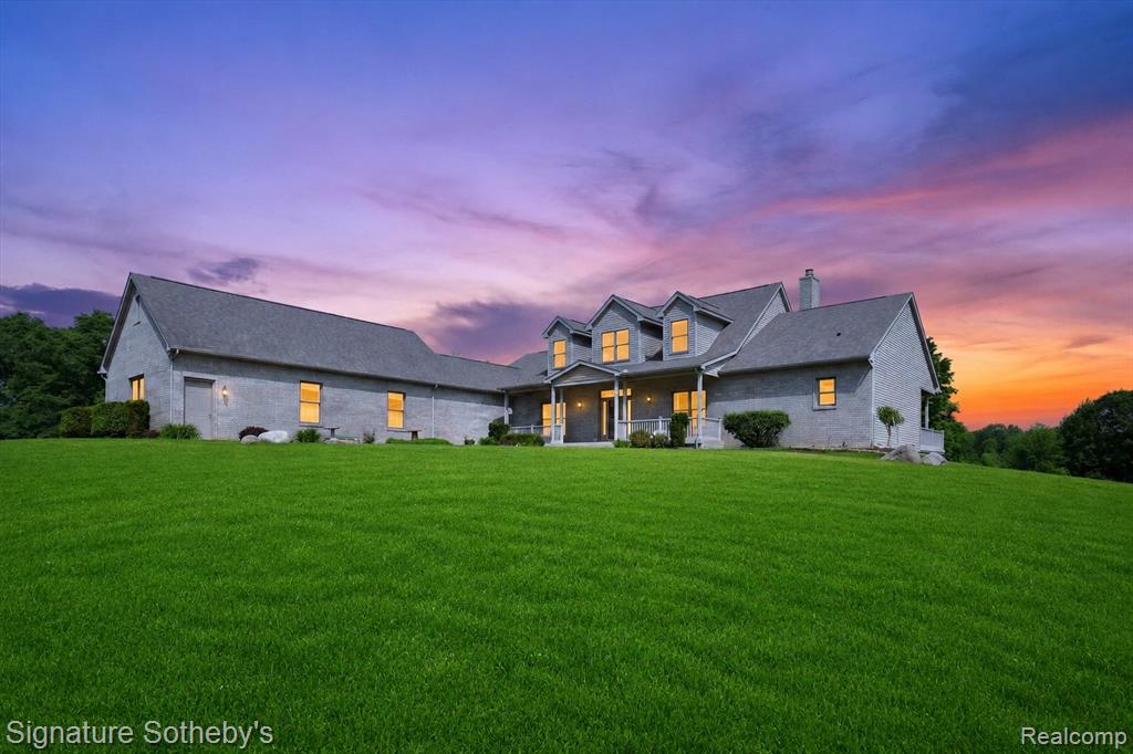 12700 Shaffer Road Davisburg, MI 48350 - Photo 1 of 99
