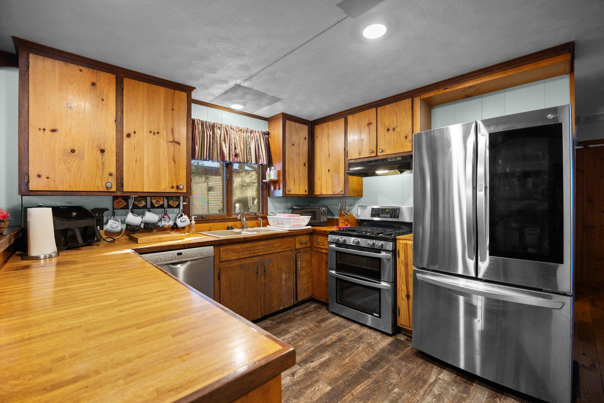 2275 Aarons Road Lewiston, MI 49756 - Photo 14 of 46 Gallery Image 14