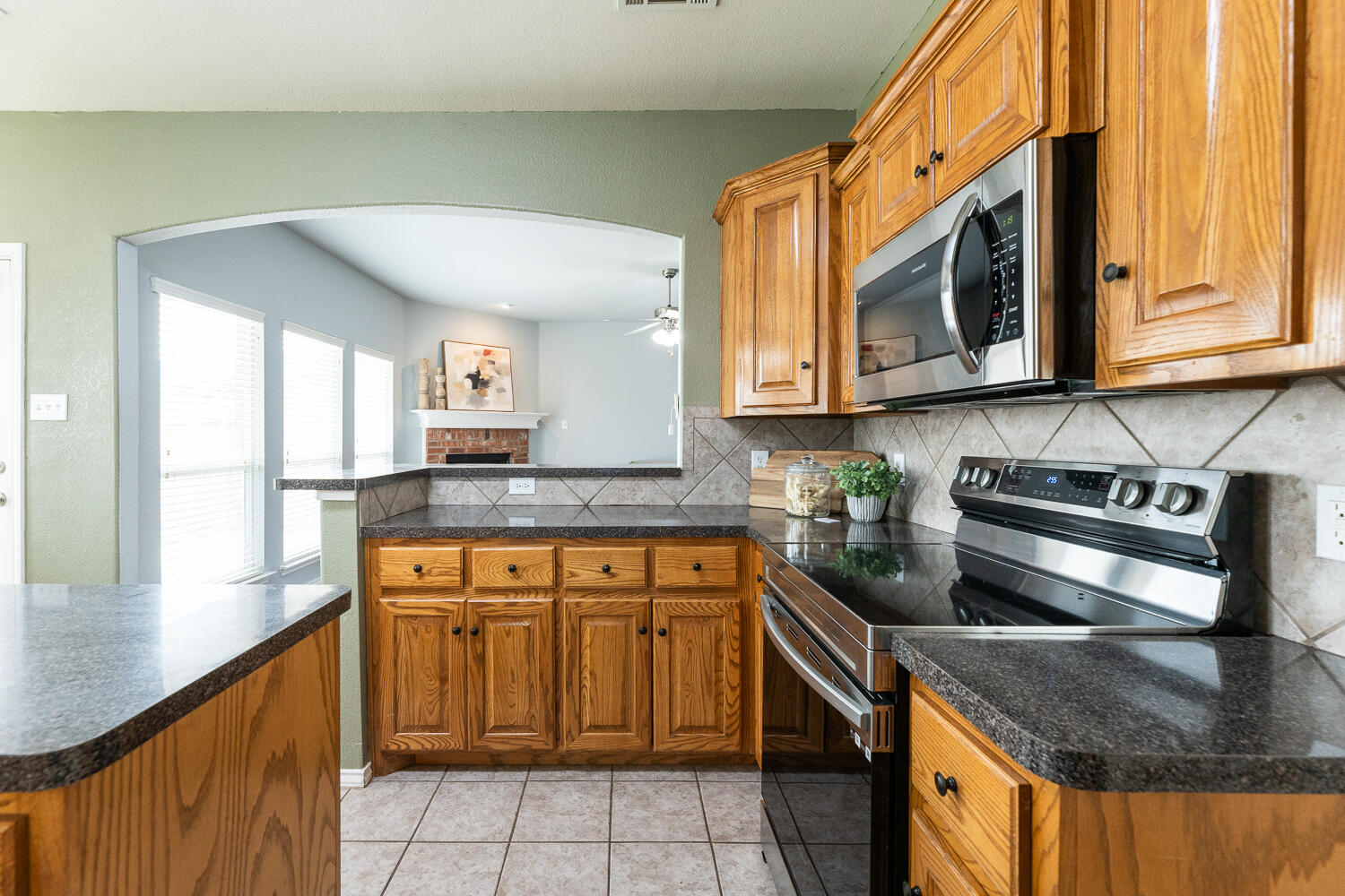 4919 Hanover Street Lubbock, TX 79416 - Photo 23 of 76 -