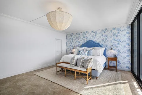 $1,200,000 | 108 Lakeshore Drive, Unit 38PH, North Palm Beach, FL 33408