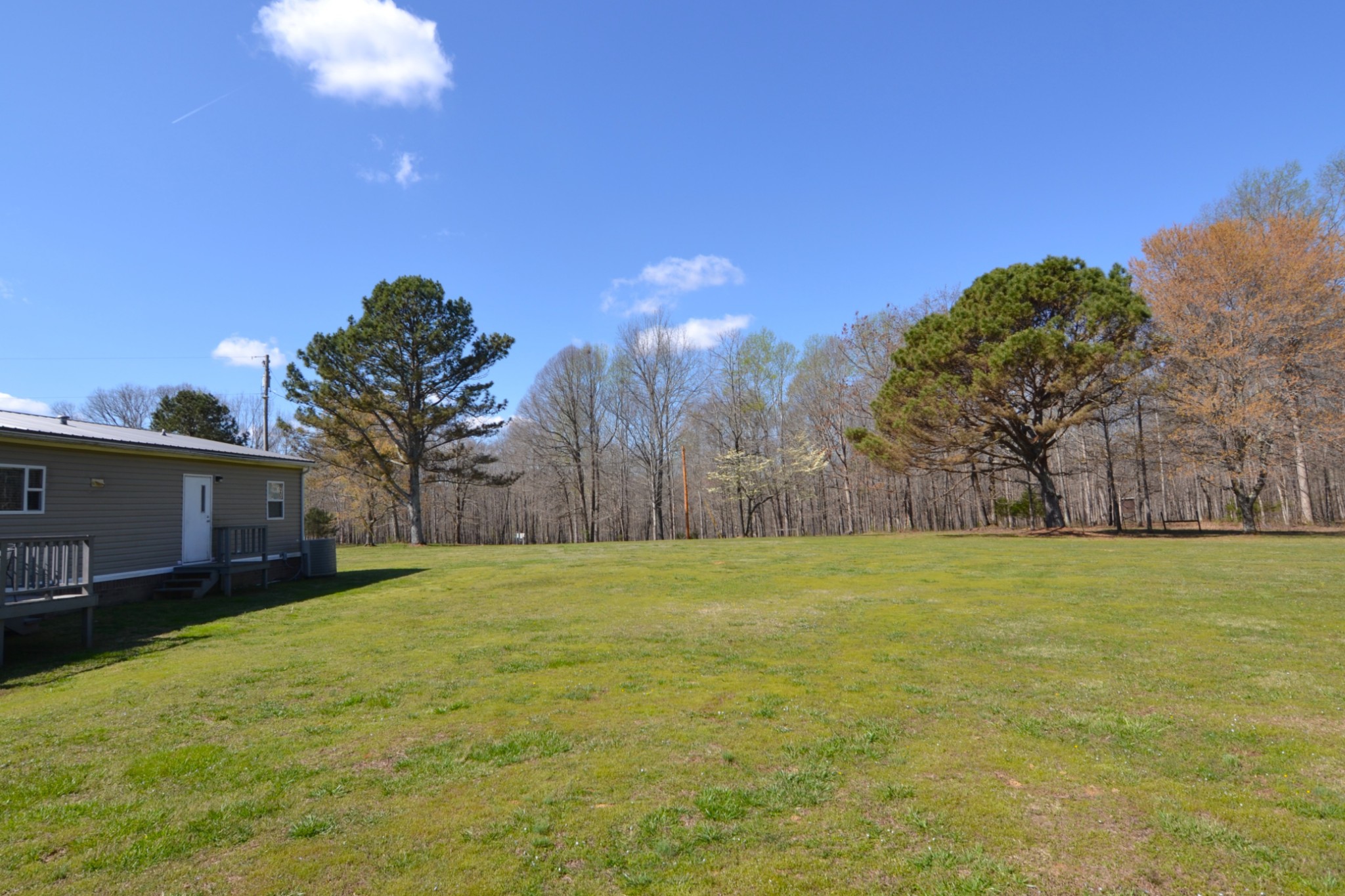 1432 Fall River Road Goodspring, TN 38460 - Photo 9 of 35 a view of an outdoor space and a yard