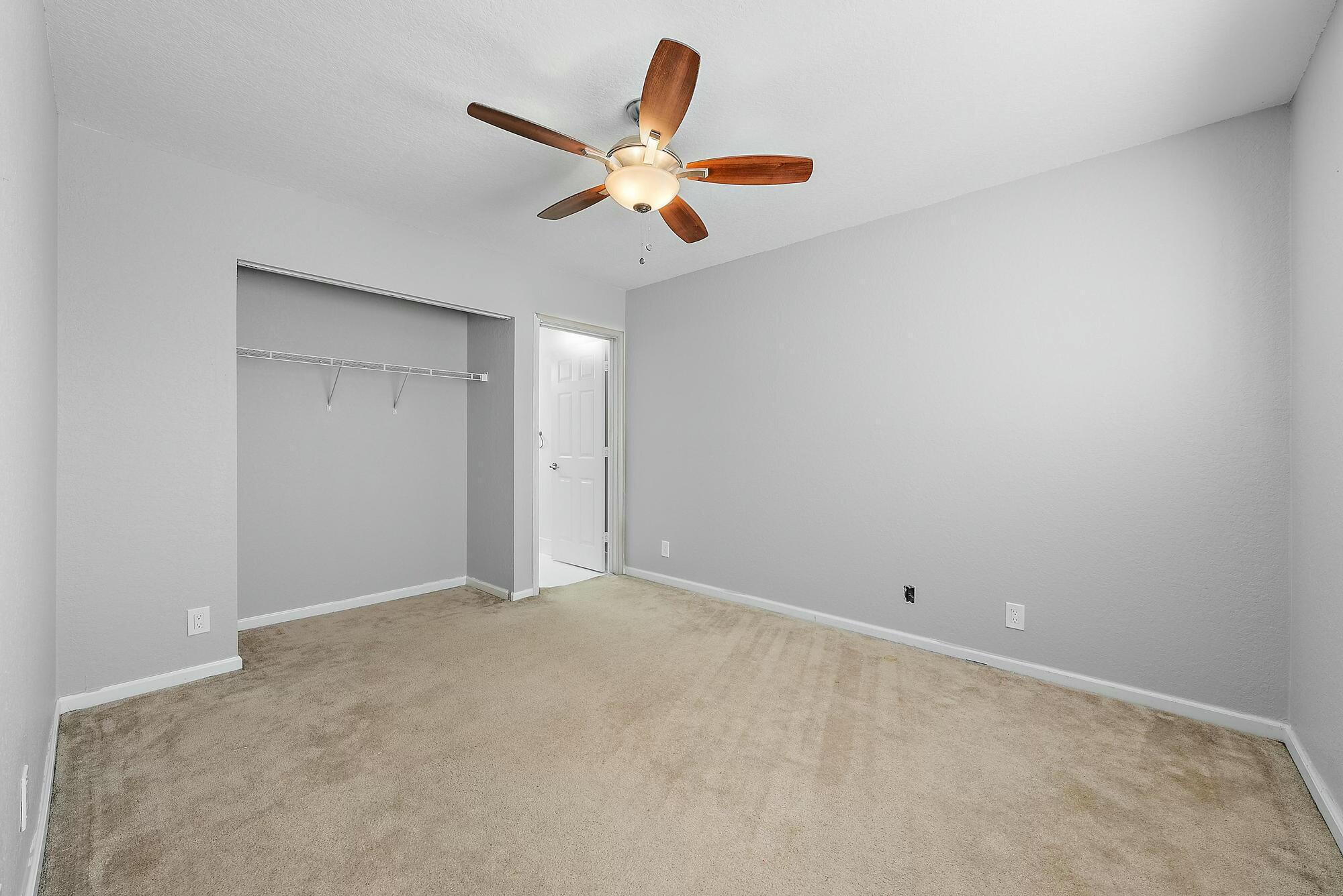6606 Sandy Bank Terrace Riviera Beach, FL 33407 - Photo 17 of 26 tempImage8rgqtj