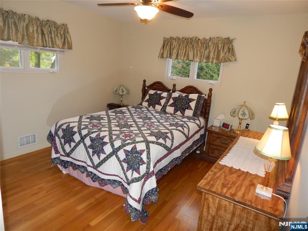 10 Lewis Road Montvale, NJ 07645 - Photo 12 of 20