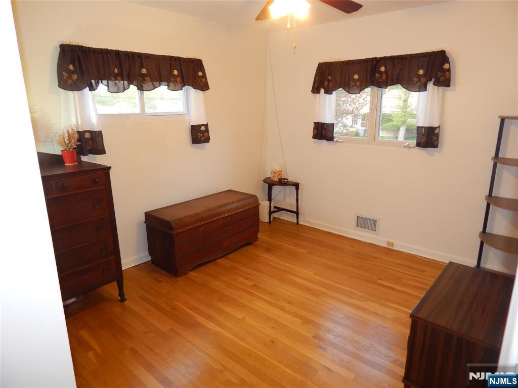 10 Lewis Road Montvale, NJ 07645 - Photo 13 of 20