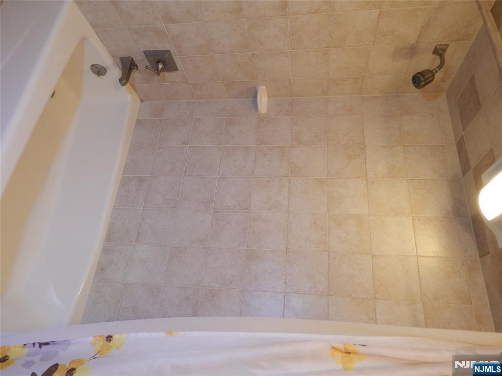10 Lewis Road Montvale, NJ 07645 - Photo 16 of 20