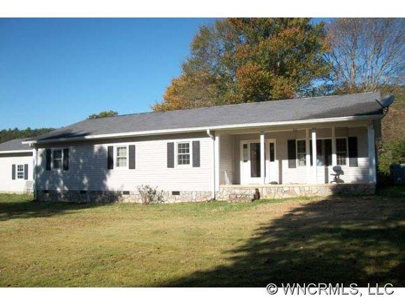 147 Fallen Oaks Lane Rutherfordton, NC 28139 - Photo 1 of 7 Gallery Image 1