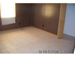 147 Fallen Oaks Lane Rutherfordton, NC 28139 - Photo 5 of 7 Gallery Image 5