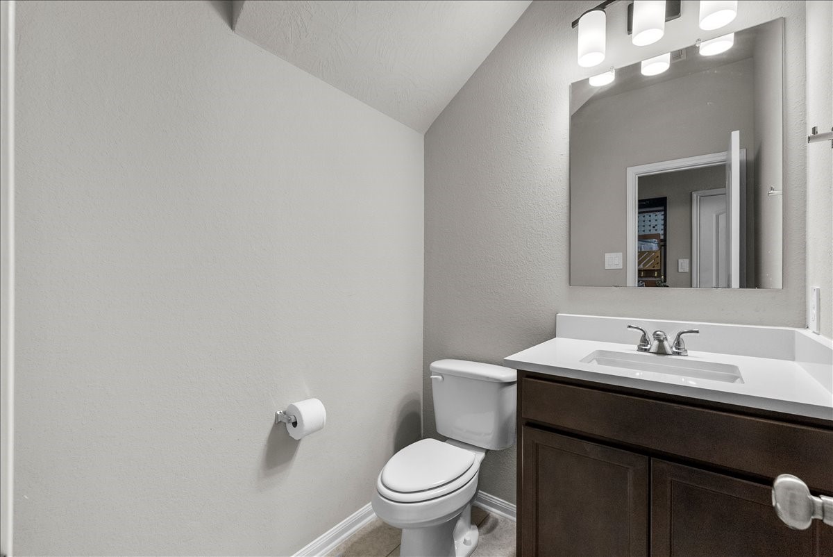 125 Austin Road Angleton, TX 77515 - Photo 17 of 30