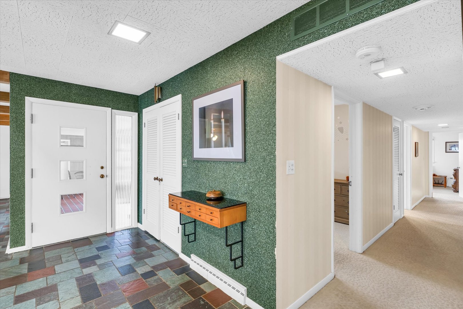 1106 Mayfair Road Champaign, IL 61821 - Photo 21 of 41 Gallery Image 21