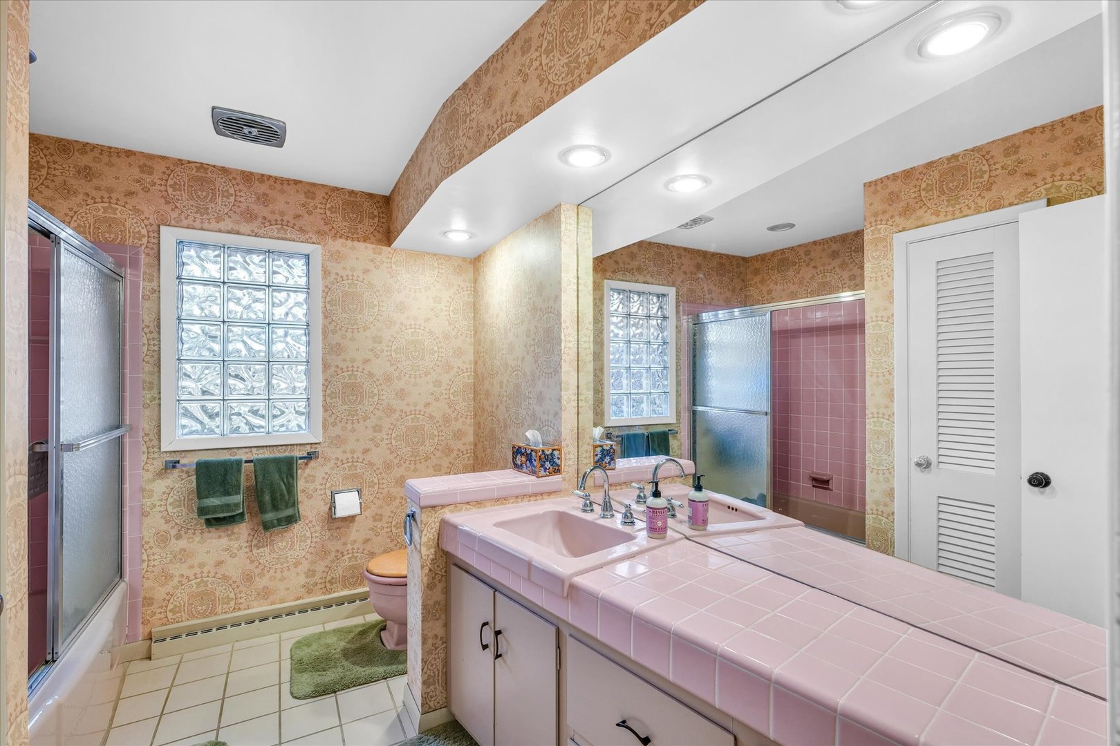 1106 Mayfair Road Champaign, IL 61821 - Photo 24 of 41 Gallery Image 24
