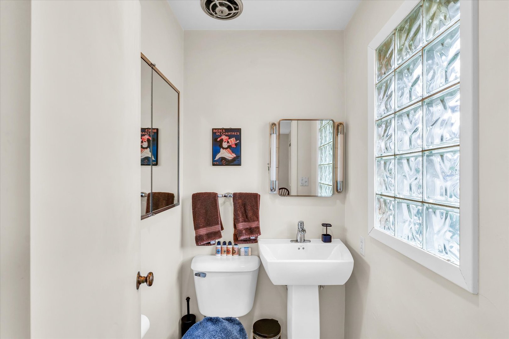 1106 Mayfair Road Champaign, IL 61821 - Photo 27 of 41 Gallery Image 27