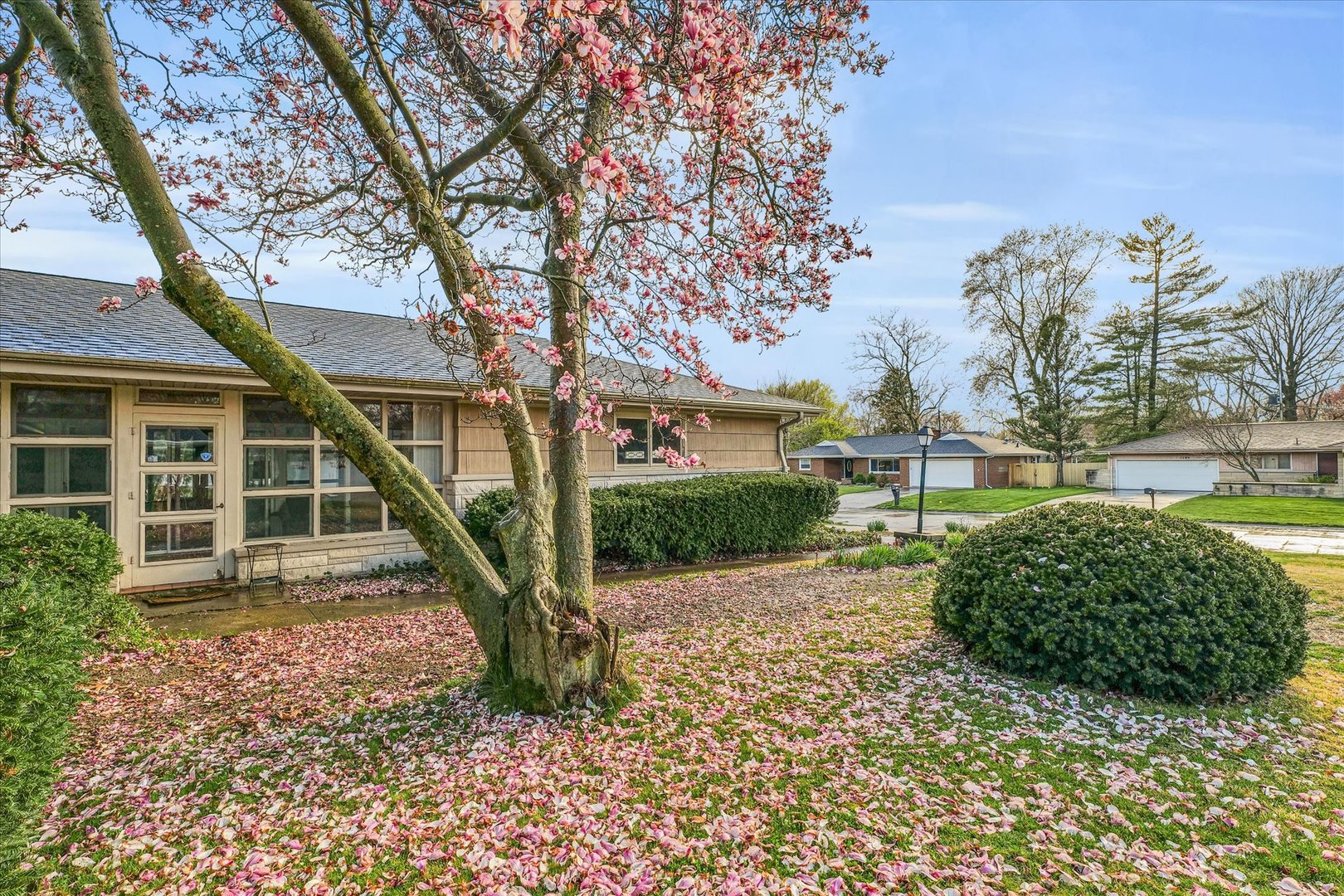 1106 Mayfair Road Champaign, IL 61821 - Photo 40 of 41 Gallery Image 40