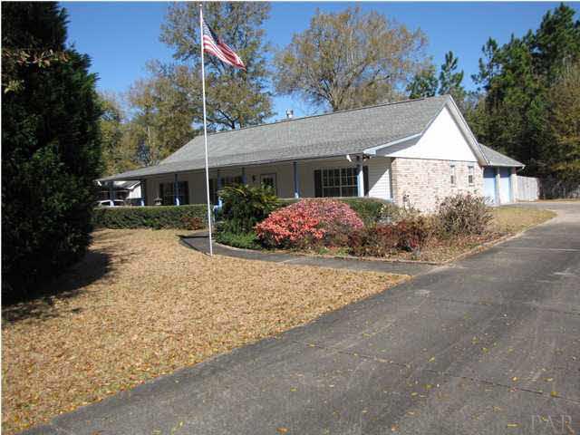 5736 Ridgefield Court Milton, FL 32583 - Photo 1 of 25 Welcome Home!