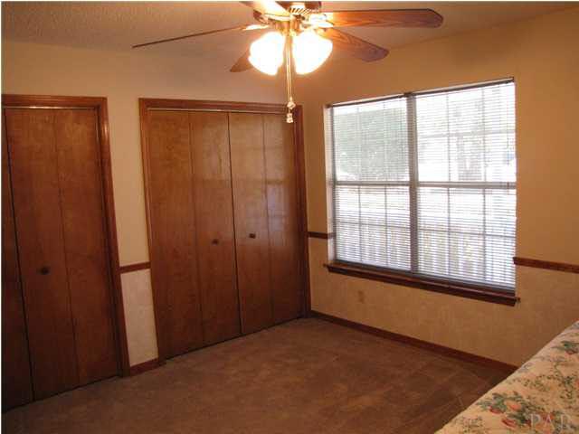 5736 Ridgefield Court Milton, FL 32583 - Photo 16 of 25 Bedroom #2
