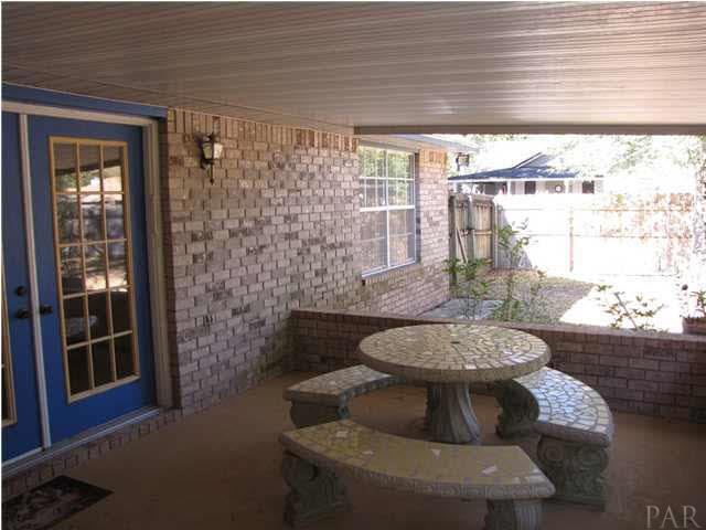 5736 Ridgefield Court Milton, FL 32583 - Photo 21 of 25 Covered Patio
