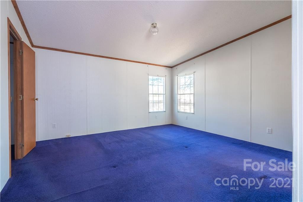 1714 Wesley Road Morganton, NC 28655 - Photo 11 of 28 Gallery Image 11