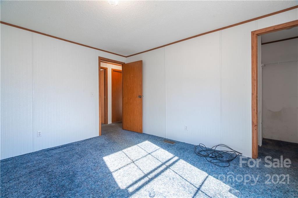 1714 Wesley Road Morganton, NC 28655 - Photo 18 of 28 Gallery Image 18