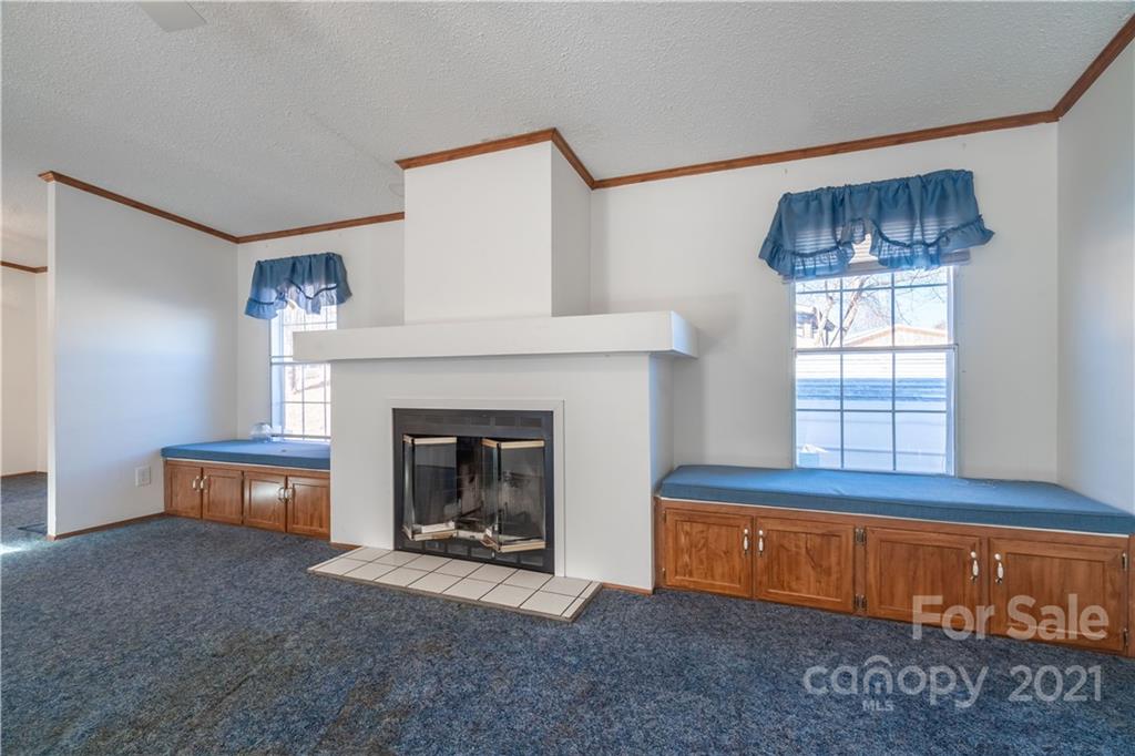 1714 Wesley Road Morganton, NC 28655 - Photo 3 of 28 Gallery Image 3