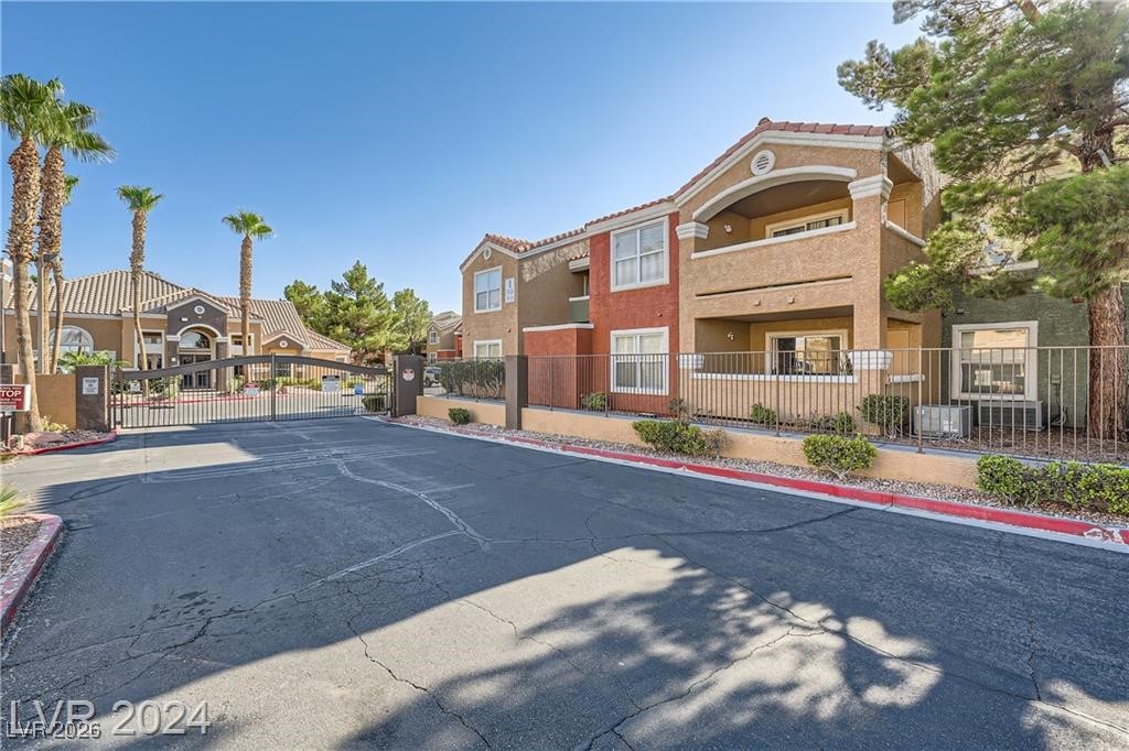 8101 West Flamingo Road, Unit 2003 Las Vegas, NV 89147 - Photo 11 of 16