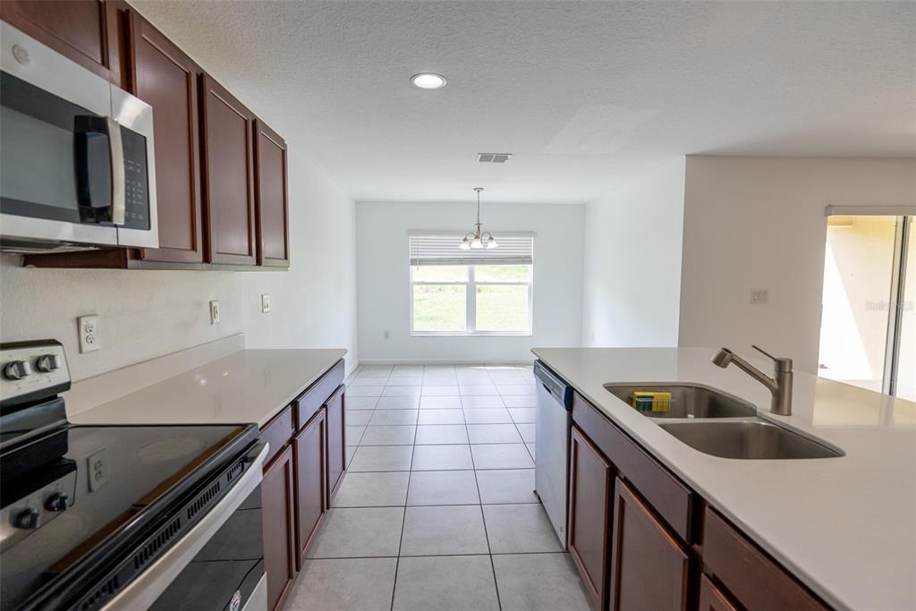 1333 Lucerne Loop Road Northeast Winter Haven, FL 33881 - Photo 12 of 34 Gallery Image 12