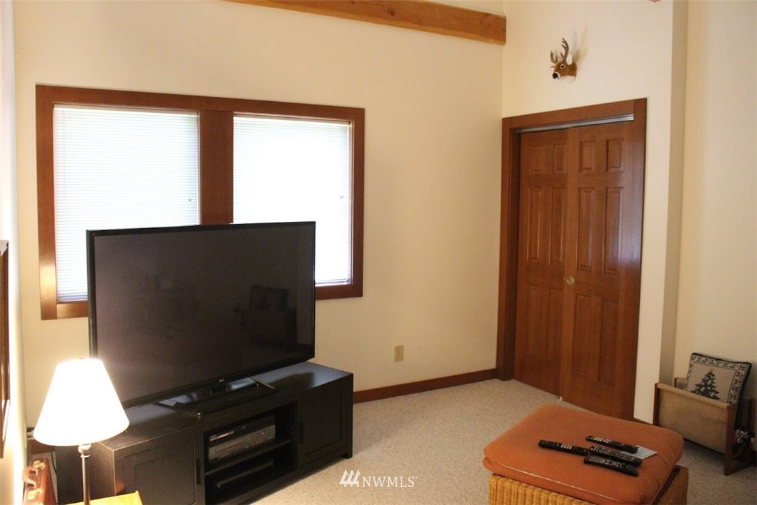 9767 Misery Point Road Northwest Seabeck, WA 98380 - Photo 18 of 24 Gallery Image 18
