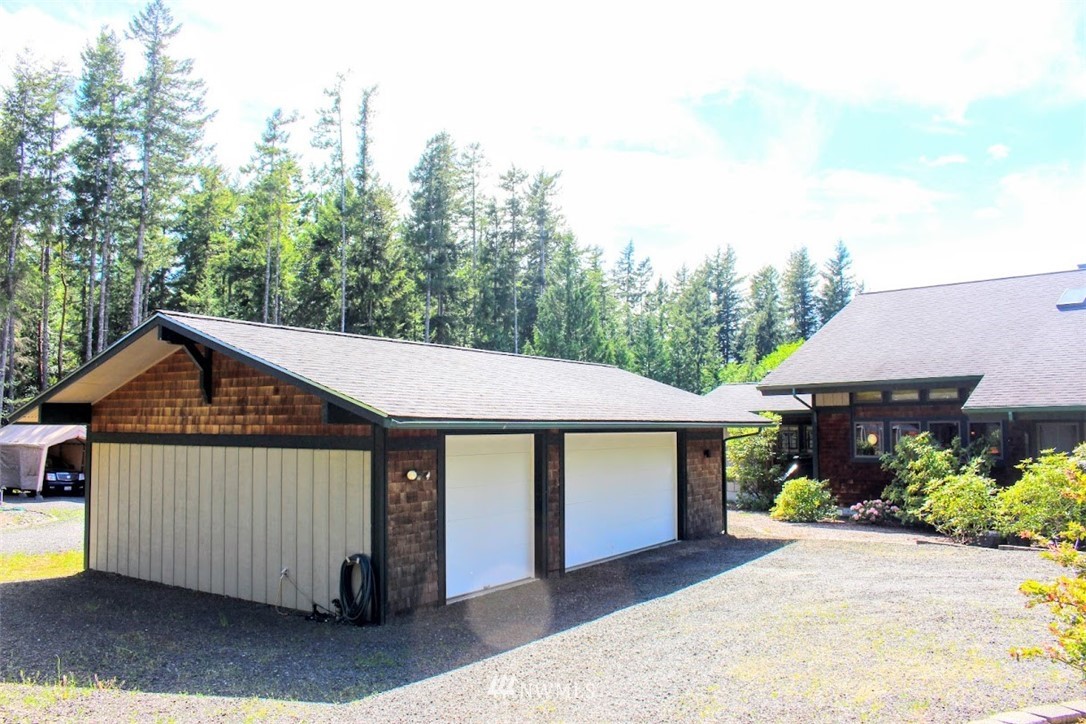 9767 Misery Point Road Northwest Seabeck, WA 98380 - Photo 4 of 24 Gallery Image 4