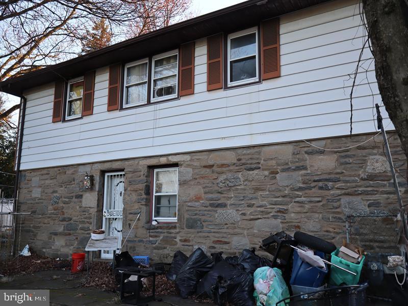 7759 Bennett Road Wyncote, PA 19095 - Photo 5 of 9