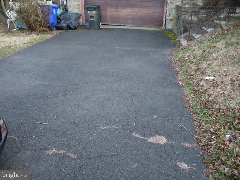 7759 Bennett Road Wyncote, PA 19095 - Photo 7 of 9