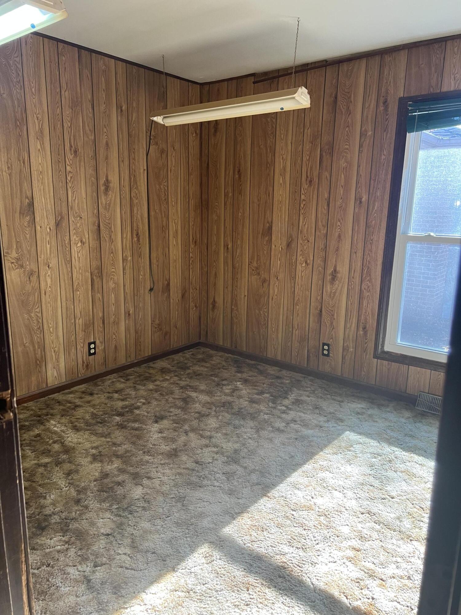 12243 Duttlinger Lane Wheatfield, IN 46392 - Photo 20 of 27 1500x2000