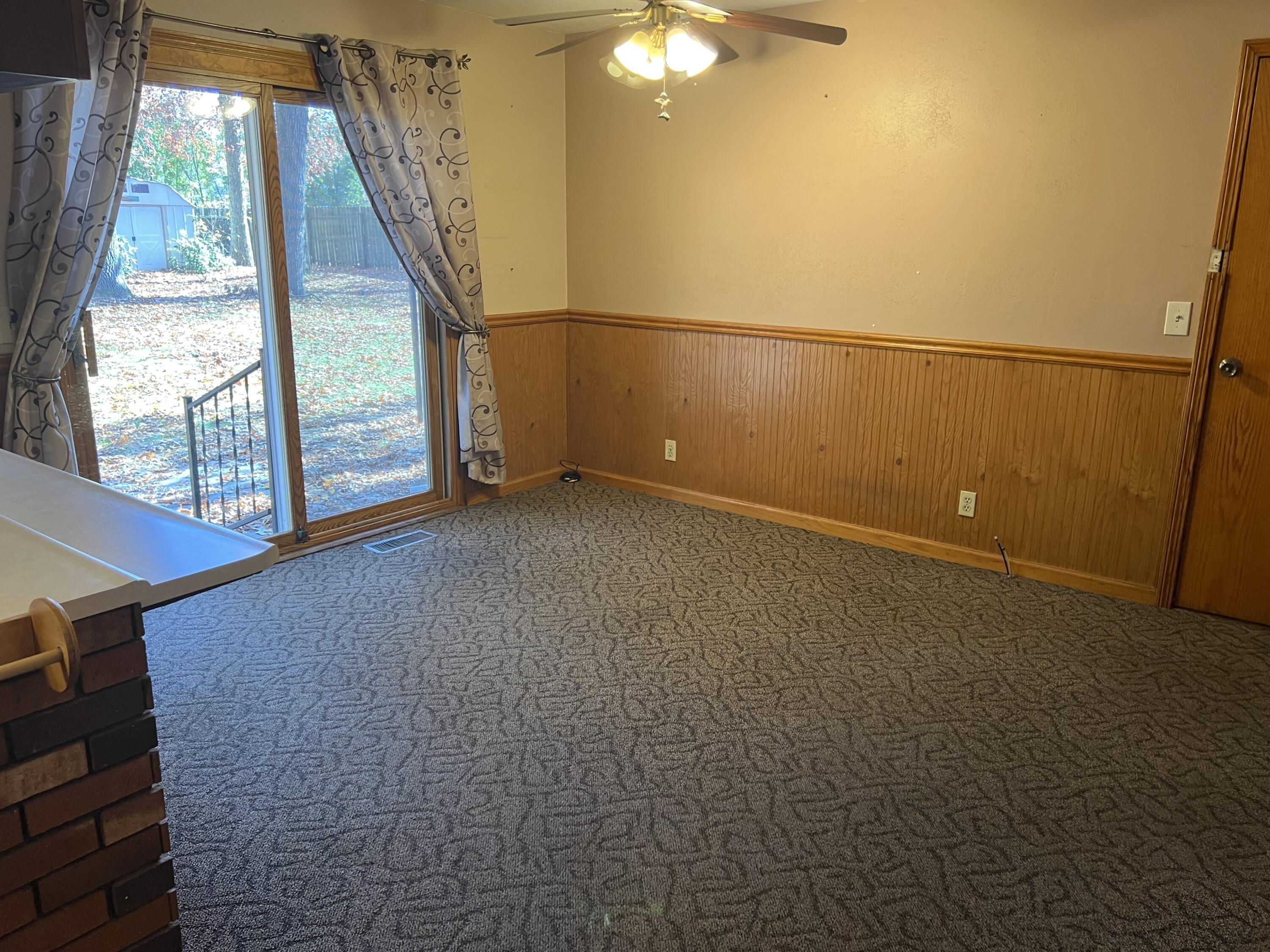 12243 Duttlinger Lane Wheatfield, IN 46392 - Photo 4 of 27 3000x2250